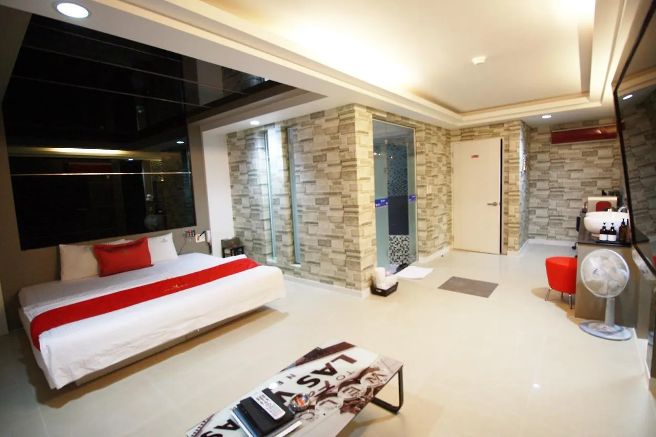 Songjeong V Hotel Busan